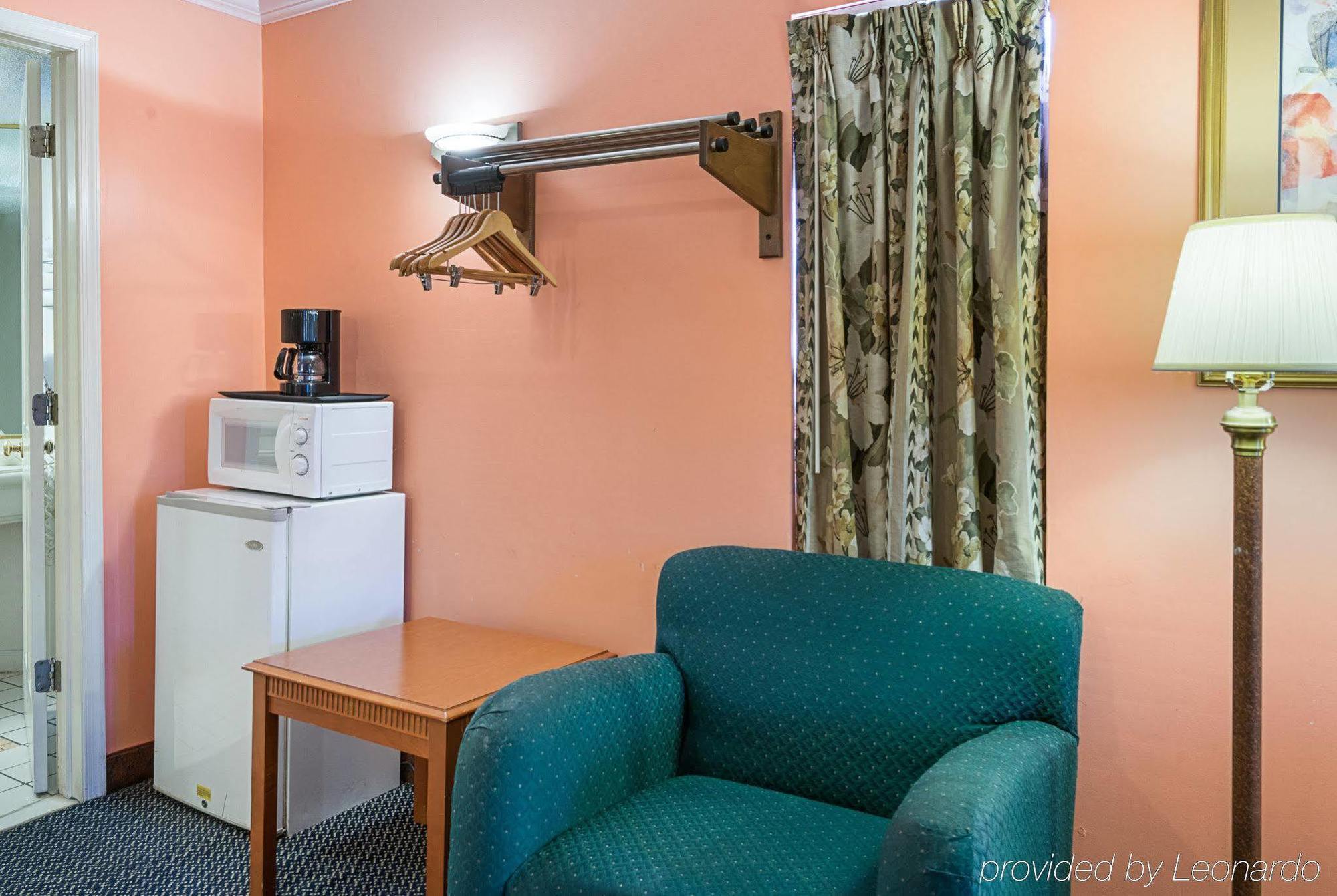 Travel Inn New Castle Airport Eksteriør bilde